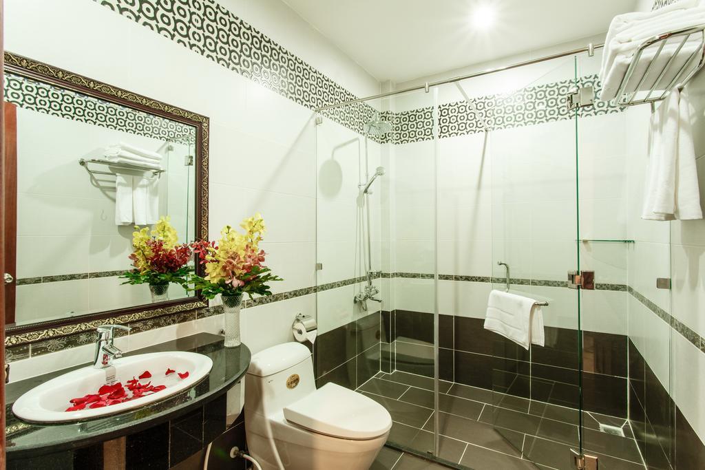 Long Bao Chau Hotel Thu Dau Mot Номер фото