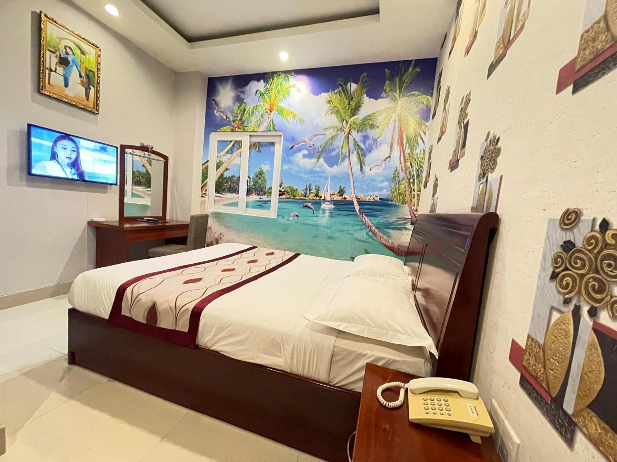 Long Bao Chau Hotel Thu Dau Mot Екстер'єр фото