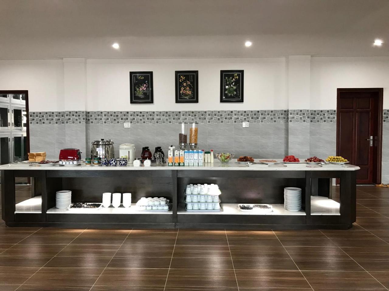 Long Bao Chau Hotel Thu Dau Mot Екстер'єр фото