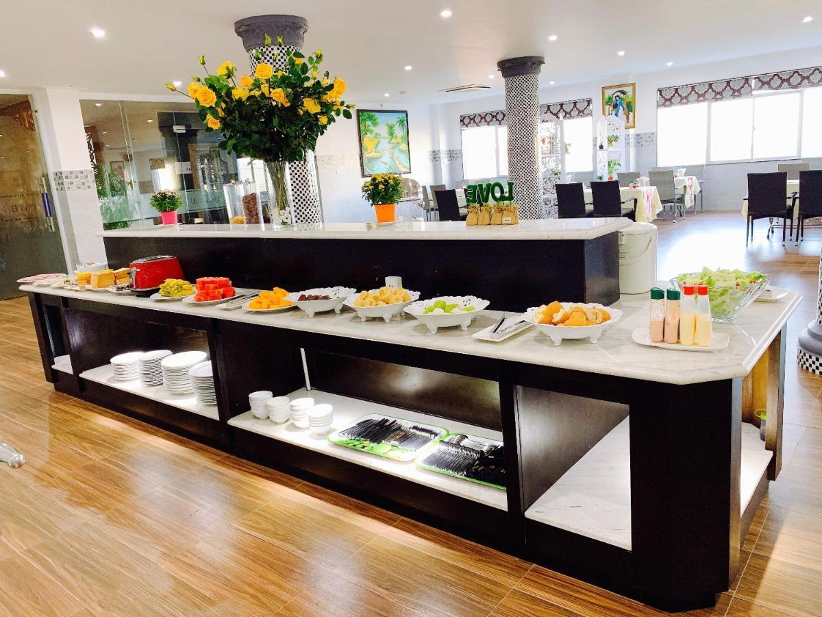 Long Bao Chau Hotel Thu Dau Mot Екстер'єр фото