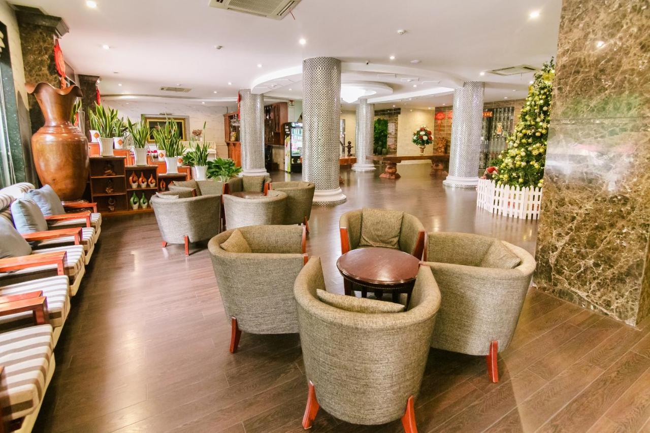 Long Bao Chau Hotel Thu Dau Mot Екстер'єр фото